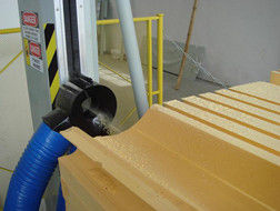 10kw 2D Vormen Horizontale CNC Contoursnijmachine voor Polyurethaan