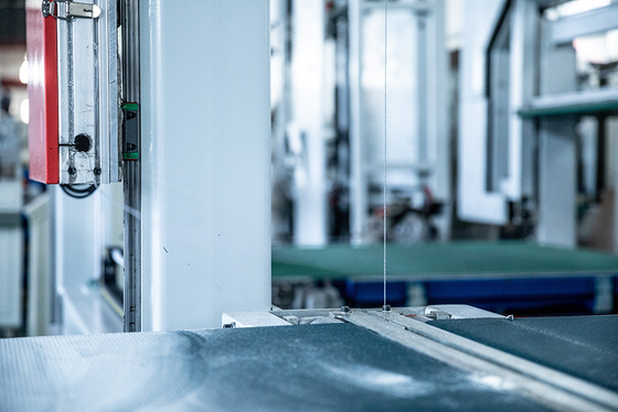 2mm Dikke Horizontale Aangepaste het Schuimsnijmachine van het Sponsblok