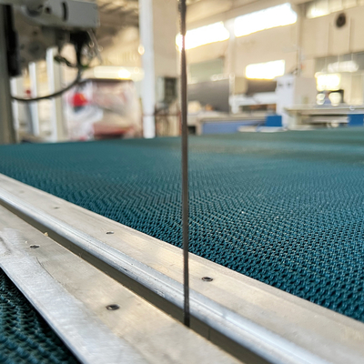 Automatische Dubbele CNC van de het Schuimspons van de Bladsnijder Horizontale Pu Snijmachine