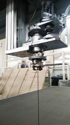 DTC - R2012 de Snijmachine van de Draaiend Bladcontour voor het Schuim van het Matrasgeheugen