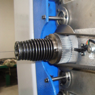 CNC horizontale spons snijmachine schuim PU oscillerende mes automatisch