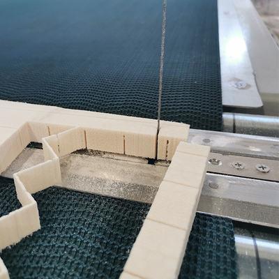 Vacuum Versatile Precise PU Foam Snijmachine Voor Rock Wool PIR EVA