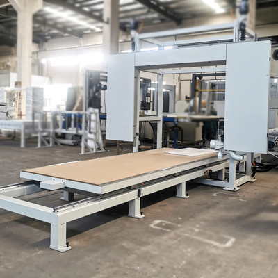 Aanpasbare CNC PU-schuimsnijmachine met hoge precisie voor EVA-spoeg met stijf schuim
