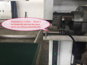 Redelijke Verticale Draaiende Contoursnijder voor Knipsel Samengestelde Spons en Materialen