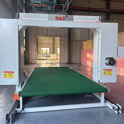 Hoge snelheid horizontale snijmachine voor sponzenplaat met geavanceerd frequentieomrekeningssysteem