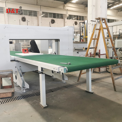 Hoogwaardige PU-schuim snijmachine met 5-wiel draadmes en intelligent besturingssysteem