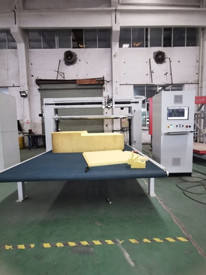 High Speed Oscillating Blade Cutter voor spons- en flexibel PU-snijden met draadloze afstandsbediening en hoge precisie