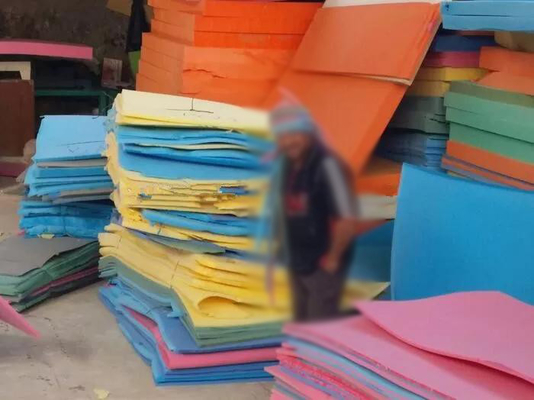 Machine voor het snijden van stijf schuimplaat 8,84 kW, industriële snijmachine voor styrofoam