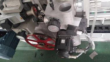 Verticale Cnc het Schuimmachine van het Latexpolyurethaan met Draaiend Mes