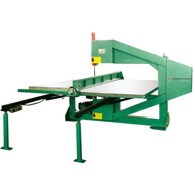 1.74kw EVA Pearl Foam Shapes 600mm Verticale Snijmachine