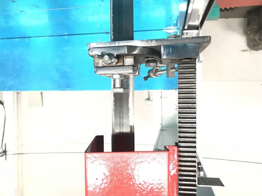 1.74kw EVA Pearl Foam Shapes 600mm Verticale Snijmachine
