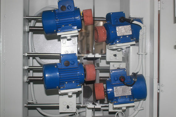 Hand Verticale het Schuimsnijmachine van de matrasspons met Lineaire Gids 1.74kw