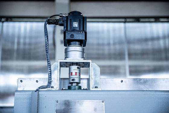 0.5mm de Snijmachine van het Precisiepu Schuim met Verticaal Blad