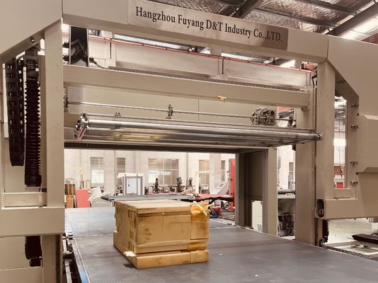Automatische Draaiende Verticale Schuimsnijder voor PIR EVA Foam Rock Wool